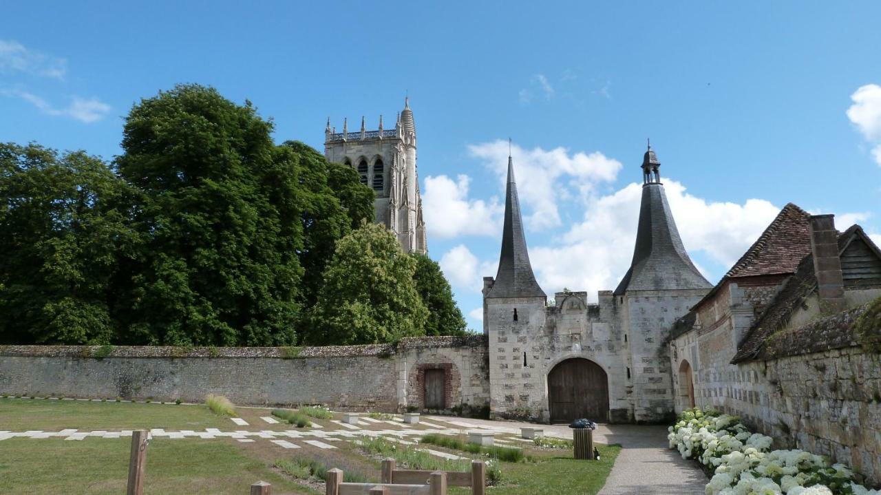 Laroulottedubec Malleville-sur-le-Bec Exterior foto